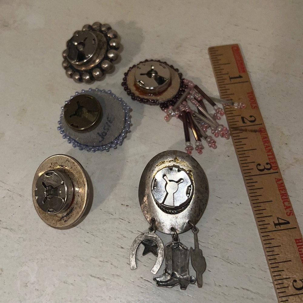 Lot 6 Vintage Native American Western Cowboy hat button covers - Picture 3 of 3